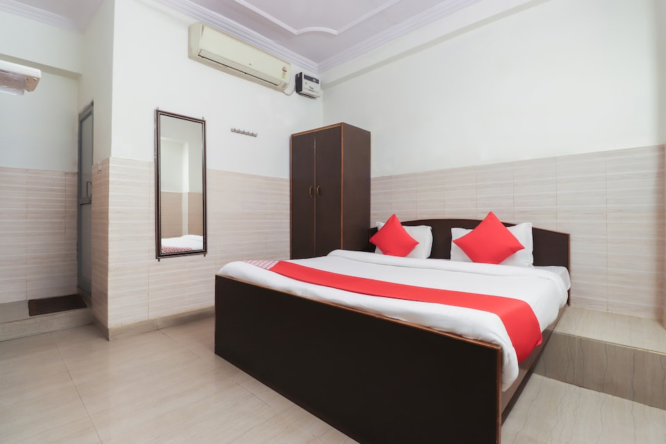 OYO 62288 Hotel Sapna, Alambagh Lucknow, Lucknow