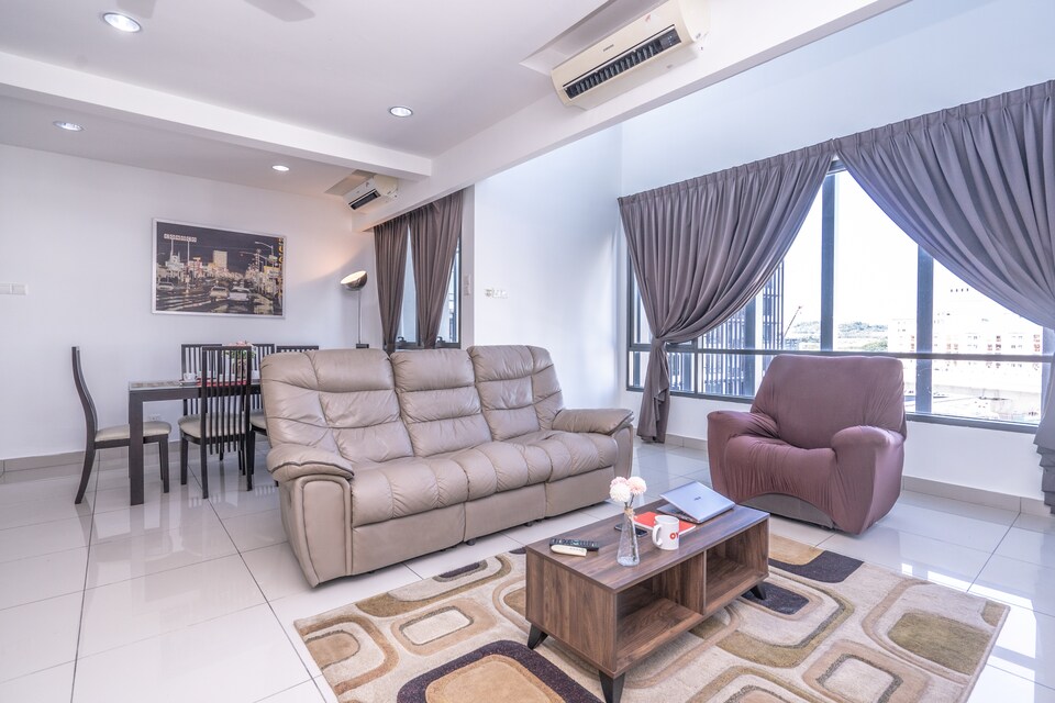 OYO Home 89519 Amazing 2br Flexis One South, Seri Kembangan, Seri Kembangan