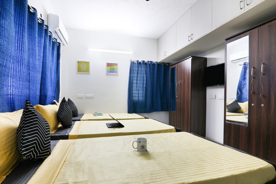 Live as CHN635, OMR Chennai, Chennai