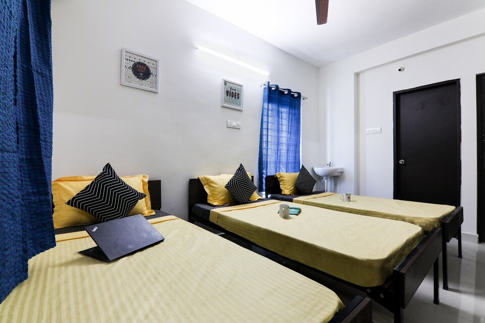 Live as CHN635, OMR Chennai, Chennai