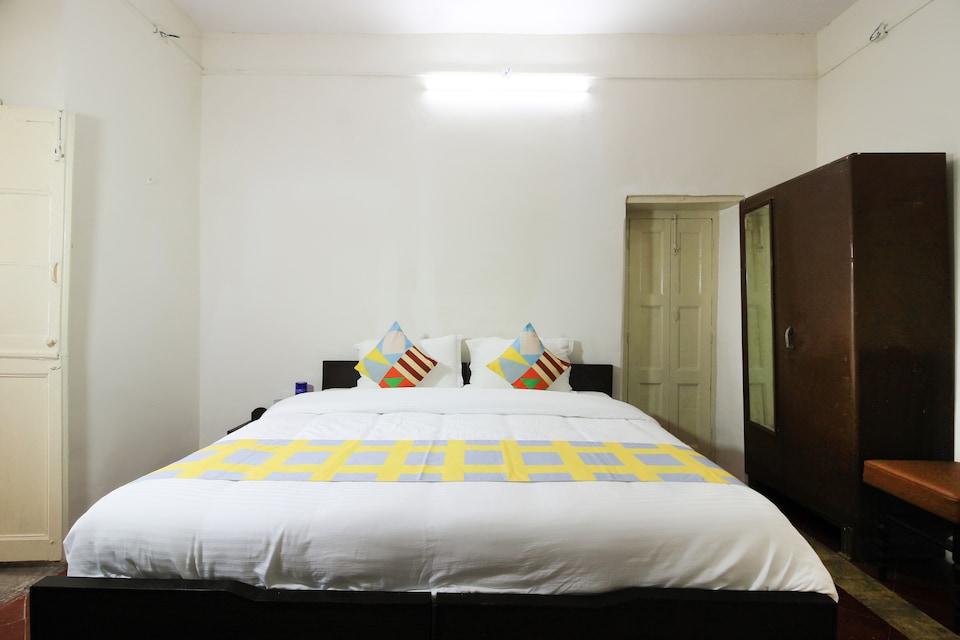 OYO Home 62349 Vibrant Family Suite Mall Road Mussoorie, Picture palace Mussoorie, Mussoorie