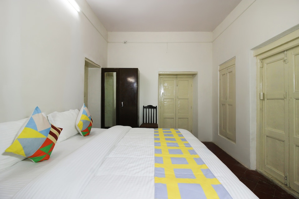 OYO Home 62349 Vibrant Family Suite Mall Road Mussoorie, Picture palace Mussoorie, Mussoorie