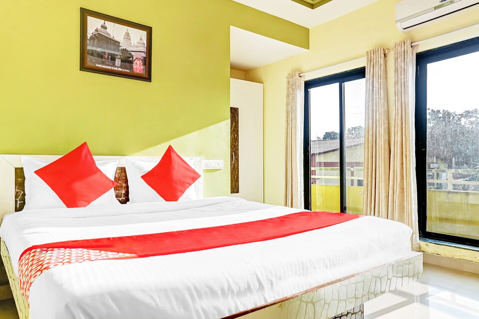 OYO 62384 Raviraj Residency, Dapoli Outer, Dapoli