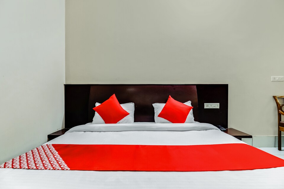 OYO 62416 Hotel Yuvraj & Restaurant, Hanumangarh, Hanumangarh