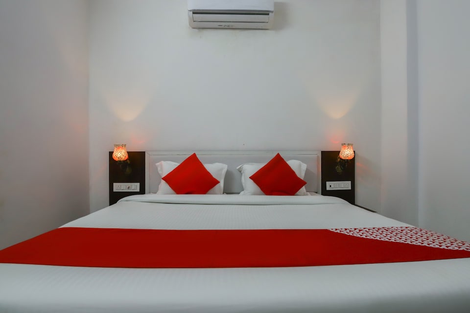 OYO Hotel Kriti Palace, Udaipur North, Udaipur