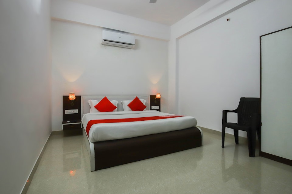 OYO Hotel Kriti Palace, Udaipur North, Udaipur