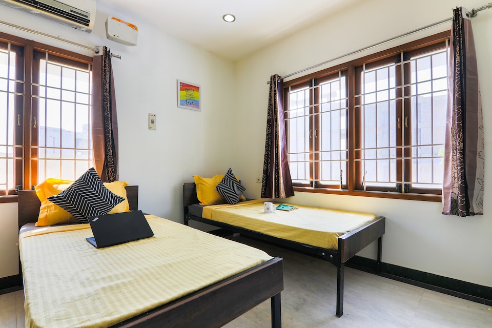 OYO LIFE CHN1186 Anna University, Adyar Chennai, Chennai