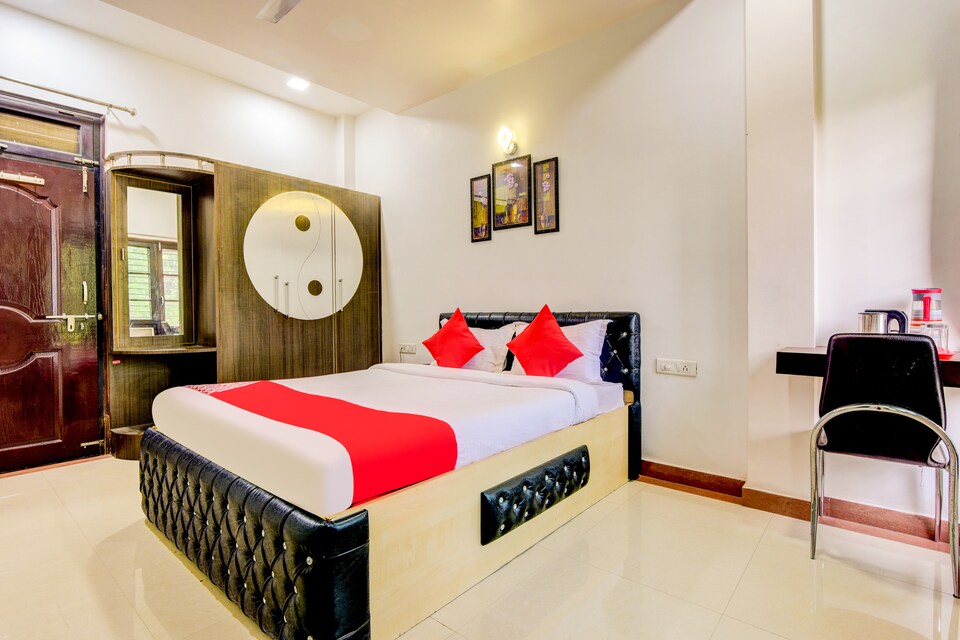 OYO 62427 Mid Town Home Stay, Shahjahanpur, Shahjahanpur