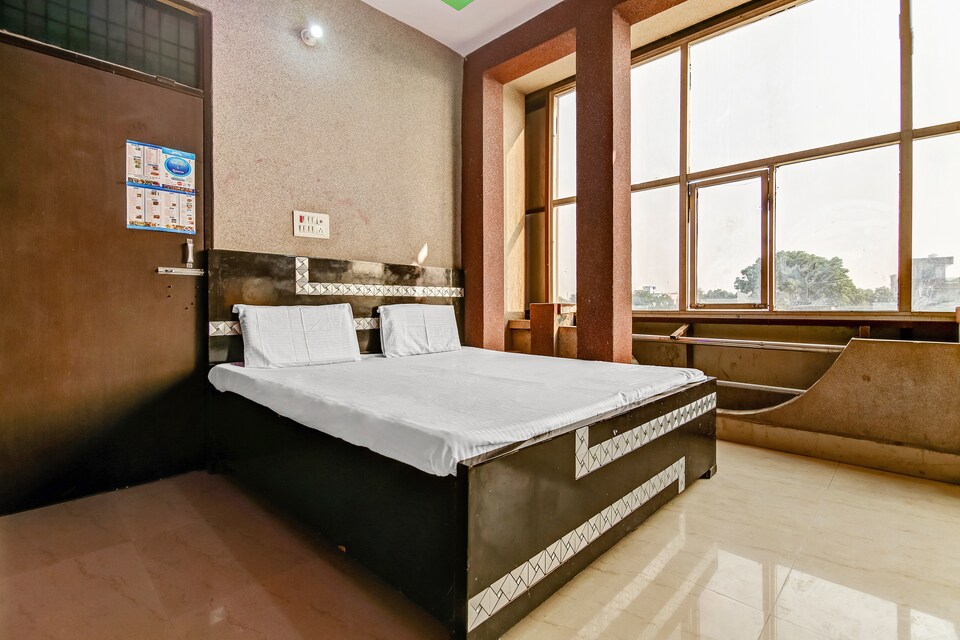 SPOT ON 62430 Galaxy Star Hotel , Rohtak, Rohtak