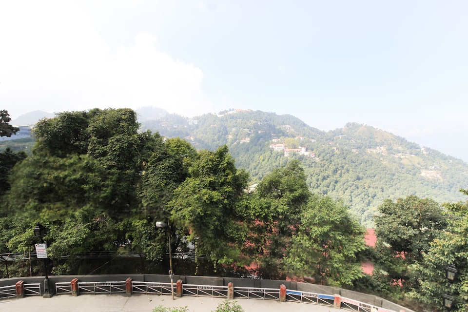 OYO Home 62439 Vibrant Homestay Mall Road Mussoorie, Picture palace Mussoorie, Mussoorie