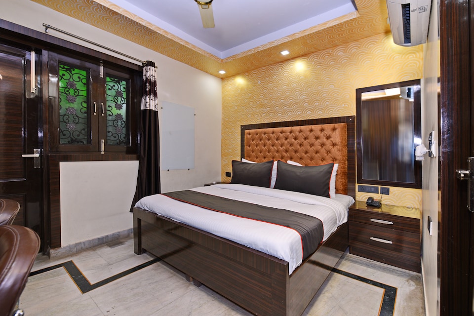 Collection O 50134 Nk Residency Kalkaji, Kalkaji Delhi, Delhi