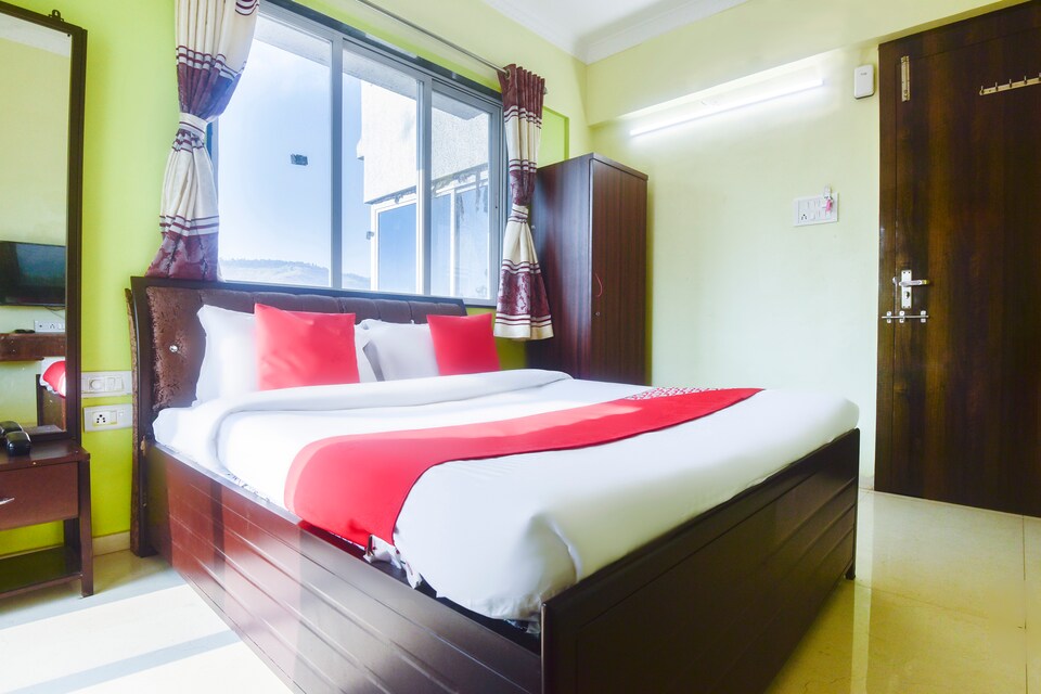 OYO 62456 Dream Palace, Mumbai- Kalyan-Bhiwandi- Badalapur, Mumbai