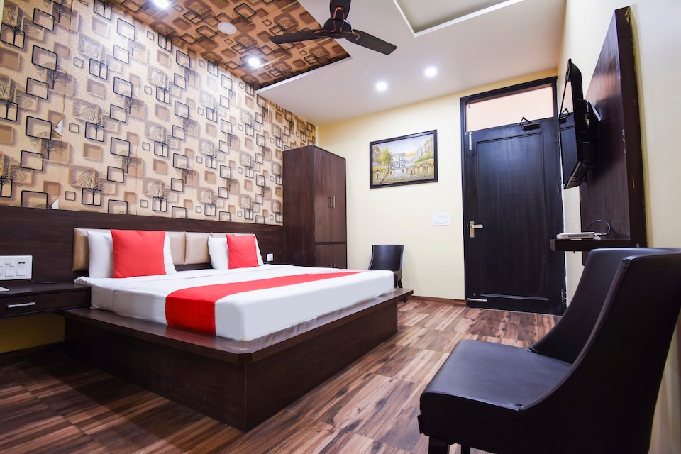 OYO 62461 Hotel Emm Nine, GT Road Ludhiana, Ludhiana