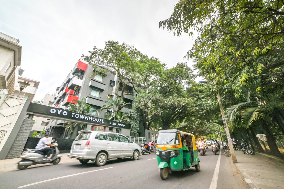 OYO Townhouse 268 Queensway, Indiranagar Bangalore-II, Bangalore