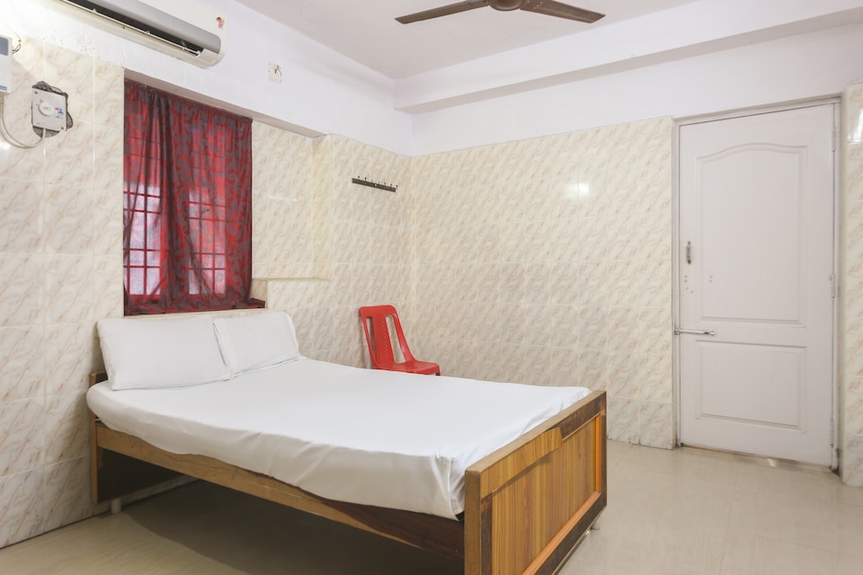 SPOT ON 62480 Jd Mahal, Velachery, Chennai