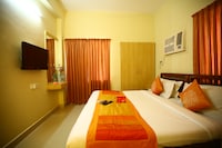 OYO Apartment Hotel Le Park Inn Near Thiruvalluvar Nagar Beach