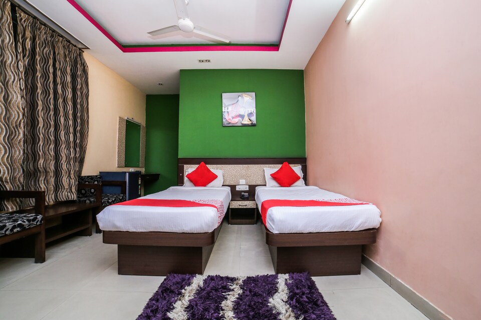 OYO Flagship 50138 Hotel Parashuram ISBT, ISBT Guwahati, Guwahati