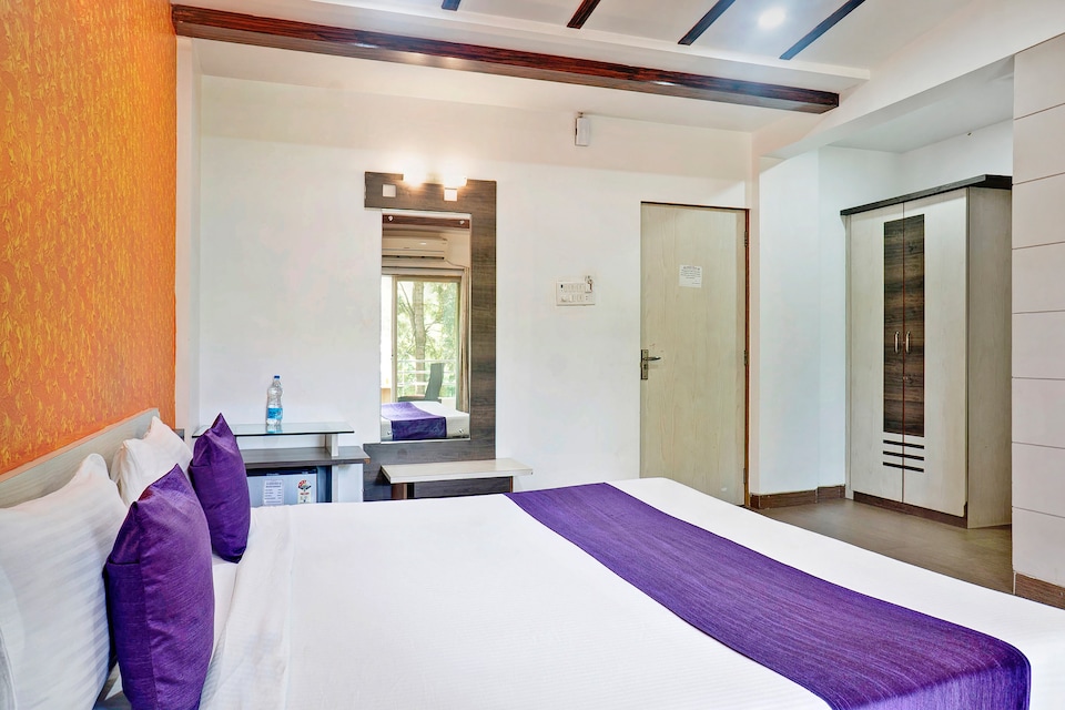 Palette - Spring Hills Resort, Pirangut, Pune