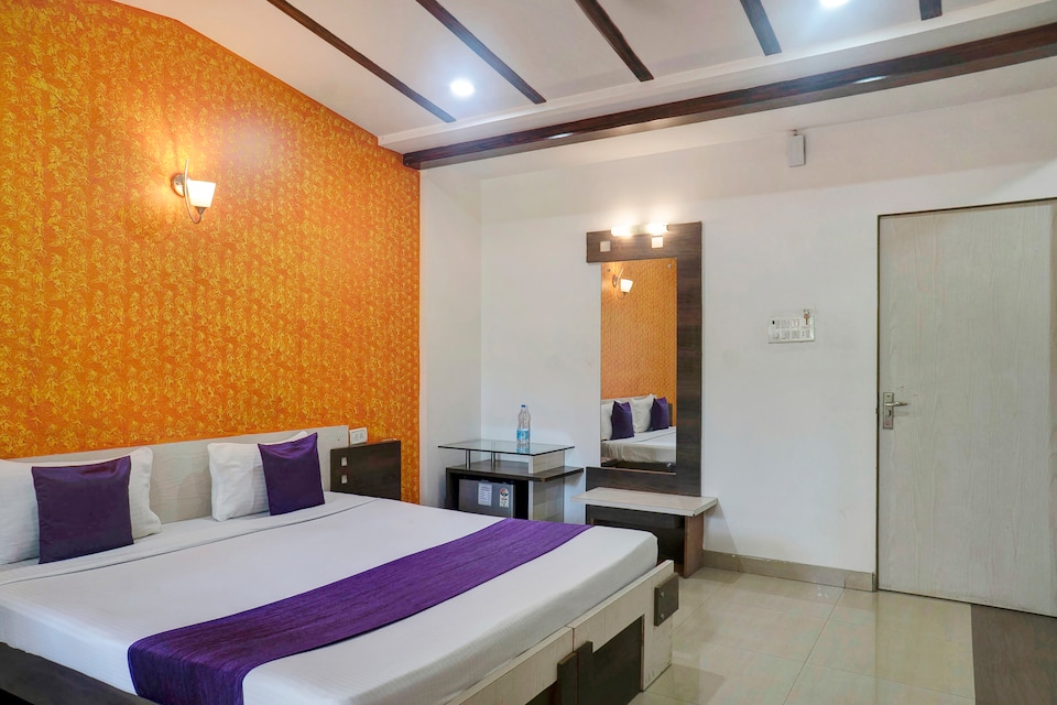 Palette - Spring Hills Resort, Pirangut, Pune