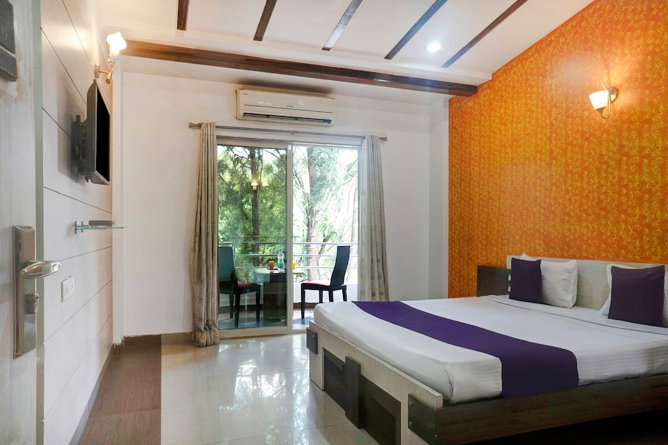 Palette - Spring Hills Resort, Pirangut, Pune