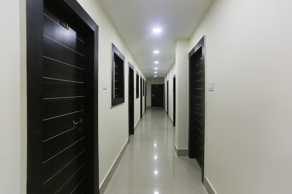 OYO Flagship Hotel Olive, Sambalpur city, Sambalpur