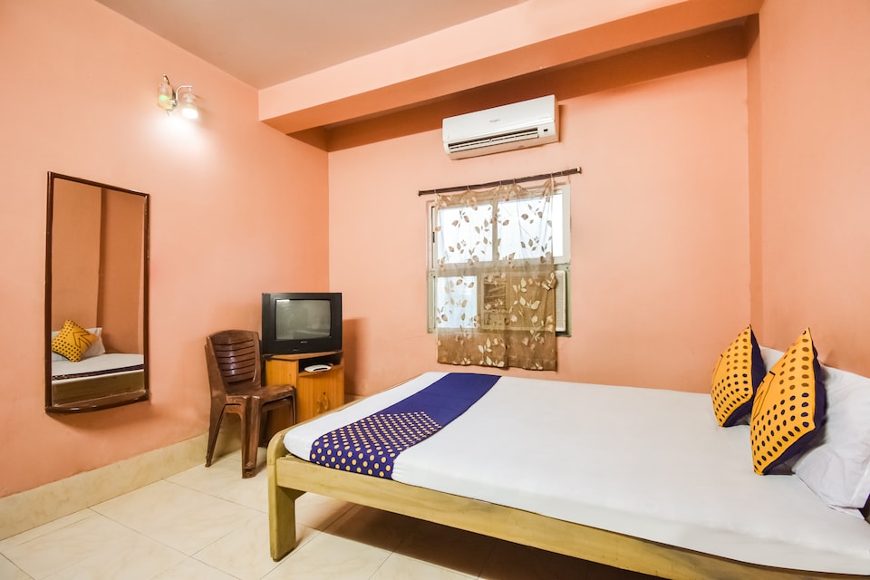 SPOT ON 62544 Raat Deen, Kalyani, Kolkata