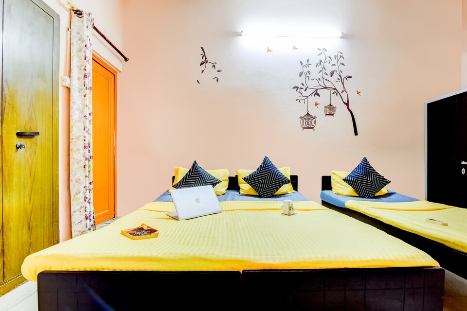OYO LIFE NOD775 Sector 18 Metro Stn, Noida City, Noida