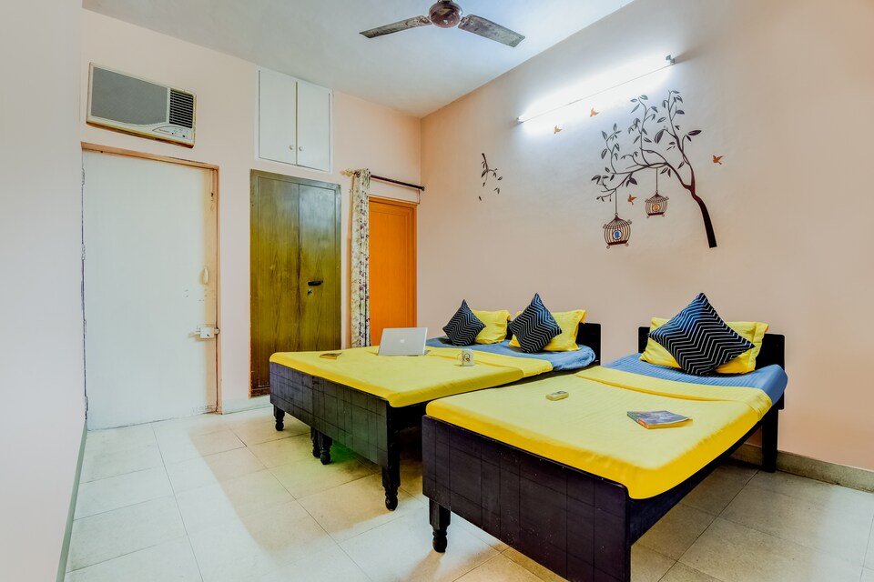 OYO LIFE NOD775 Sector 18 Metro Stn, Noida City, Noida