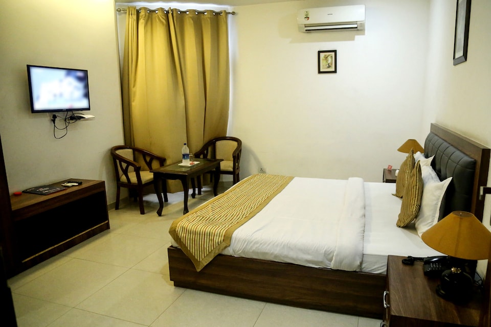 OYO 5060 Hotel Royal Duke, BMC Chowk Jalandhar, Jalandhar