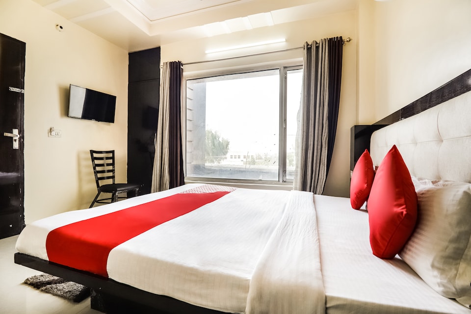 OYO 62605 Mw Hotel & Restaurant, Hanumangarh, Hanumangarh