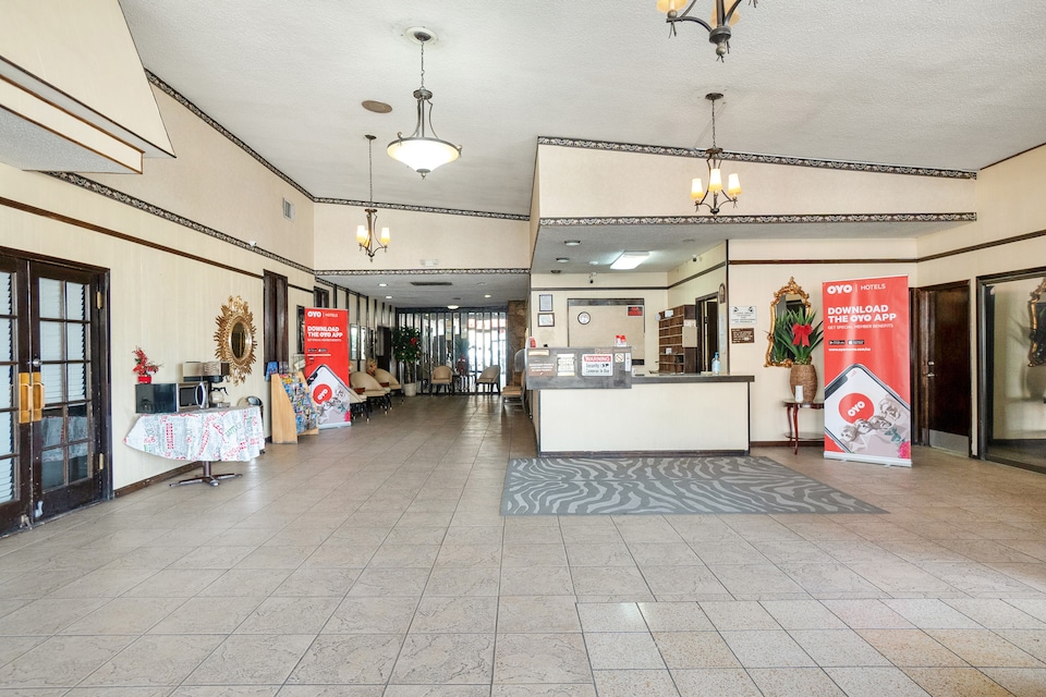 OYO Hotel El Paso - University, C79901, El Paso TX