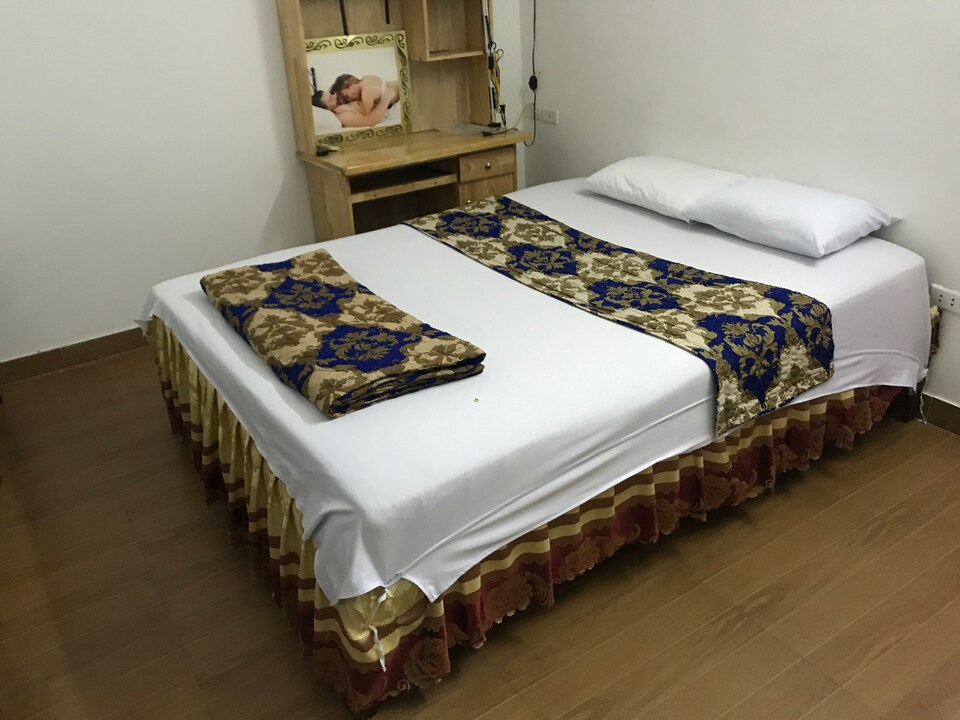 Holiday Hotel, Tay Ho, Hanoi