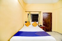 SPOT ON Mamachagaon Resort