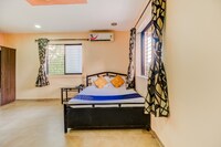 SPOT ON Mamachagaon Resort