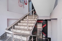 Super Townhouse Zoo Road Near Guwahati Central Formerly IR Luxuria