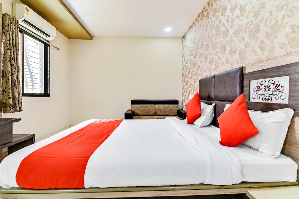 OYO 62654 Raj Palace , Nanded, Nanded