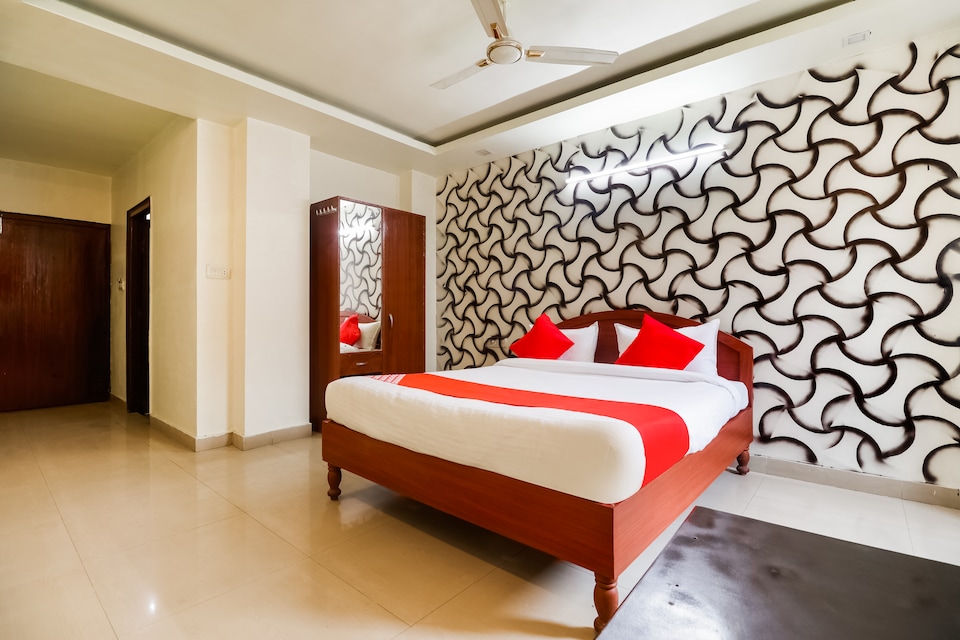 OYO 62656 Hotel Jain Palace, Chhatarpur, Chhatarpur