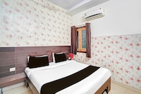 Super Collection O Prabhat Nagar Bareilly