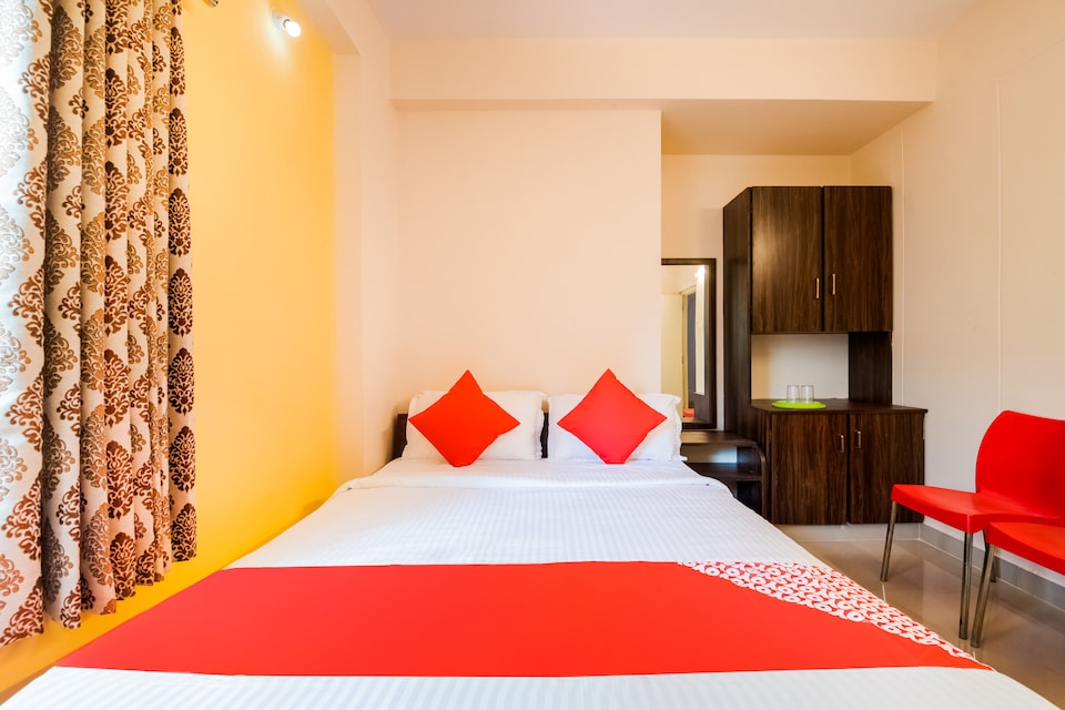 OYO 62667 Lalitha Service Apartments, Nad Visakhapatnam, Visakhapatnam