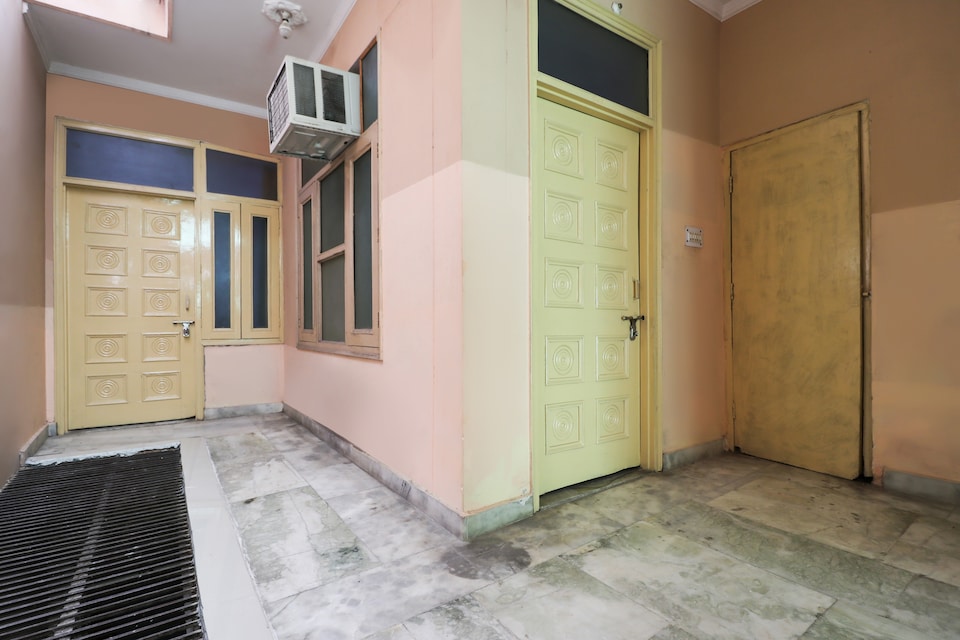 Oyo Flagship 62681 Hotel Deep Residency, Bhupatwala Haridwar, Haridwar