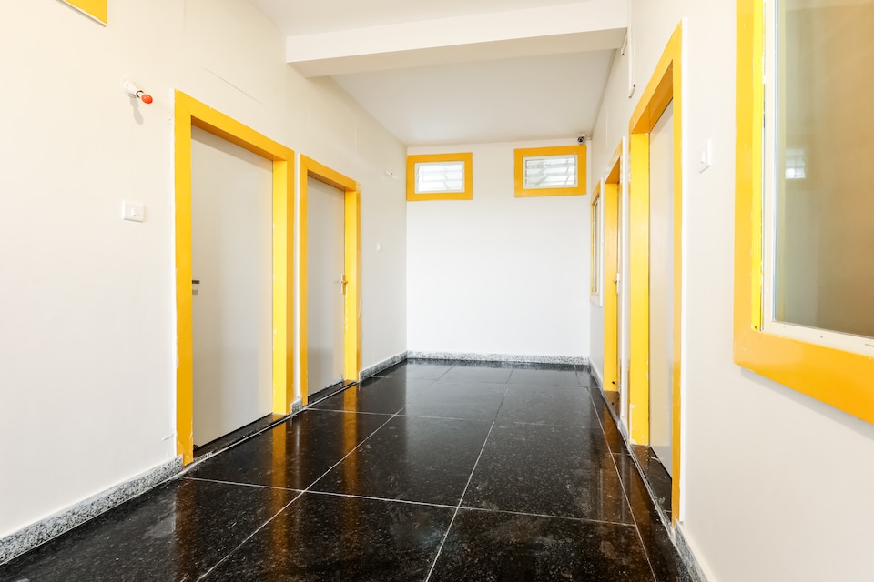 Hotel O Kanha Stay, Ayudha Bypass, Bhopal