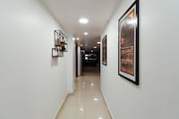 Capital O Makers Hotel Near Phoenix Marketcity