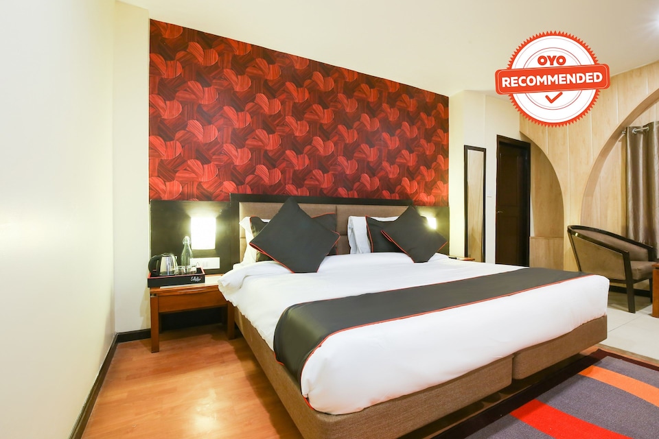 Collection O 50200 Presidency Inn Hazratganj, Hazratganj Lucknow, Lucknow