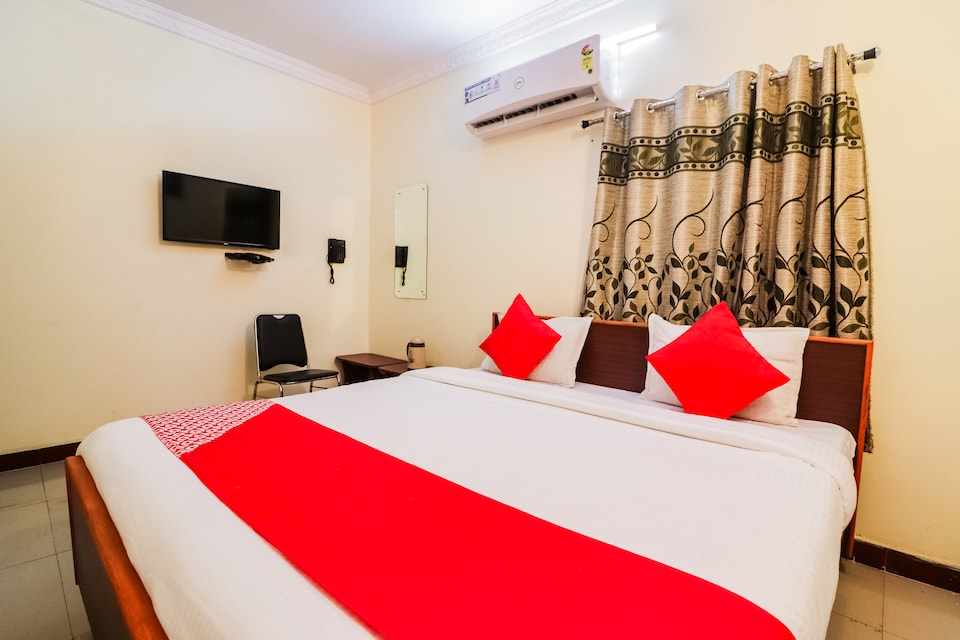 OYO 62699 Hotel Gold, Singrauli city, Singrauli