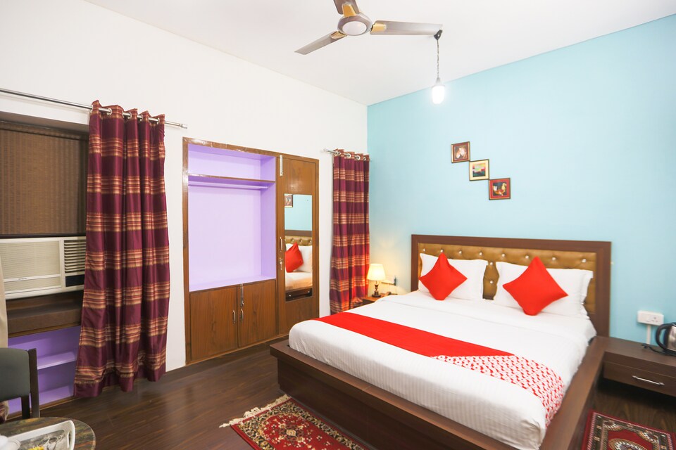 OYO 62702 Golden Home Stay, Saket Delhi, Delhi
