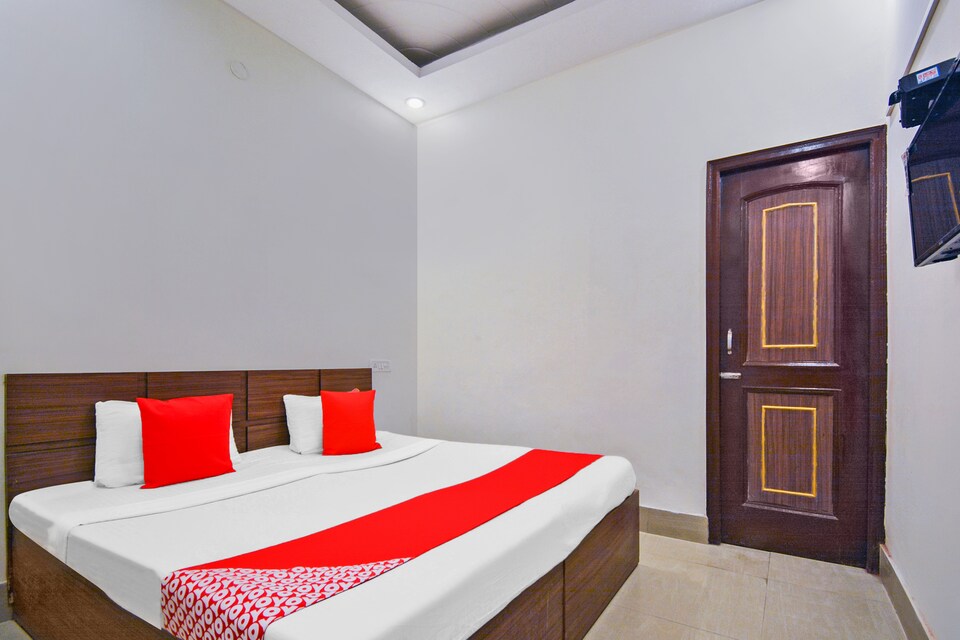 Flagship Hotel Park View, Mall Road Bathinda, Bathinda