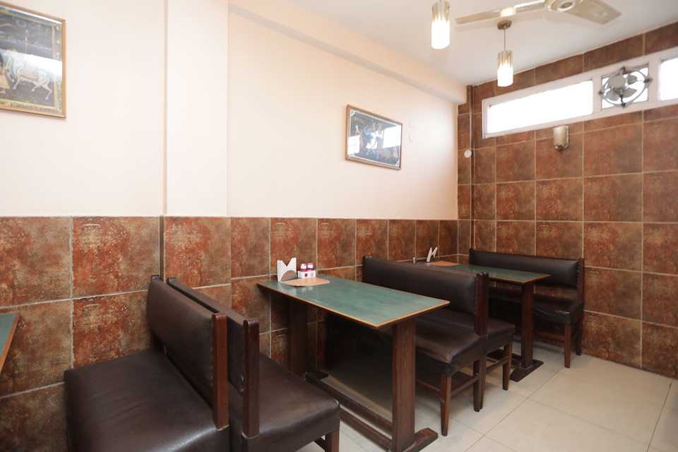 OYO Vansh Regency, Mall Road Nainital, Nainital