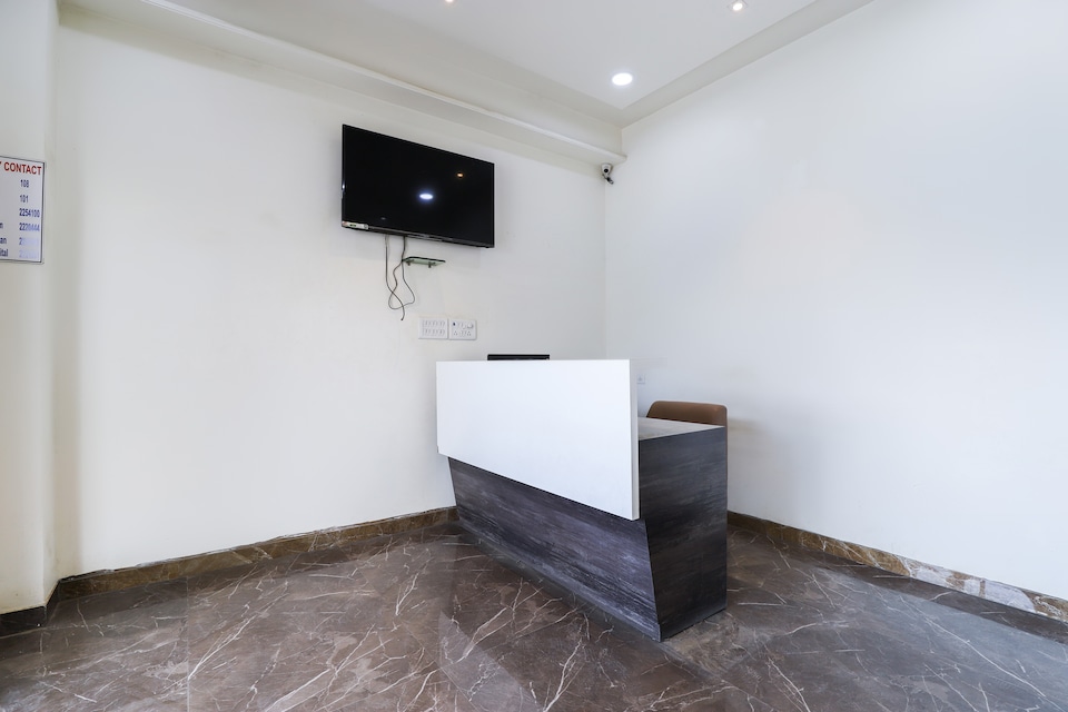 OYO 62746 Hotel Siddharth, Dabhel Daman, Daman