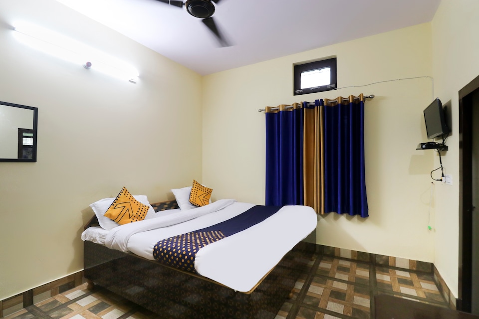 OYO 62790 Ambarsariya Hotel And Restaurant, Kotdwar, Kotdwar