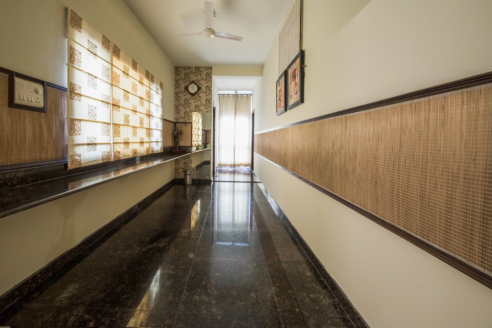 OYO 5080 SMG Mylta, Greater Noida, Noida